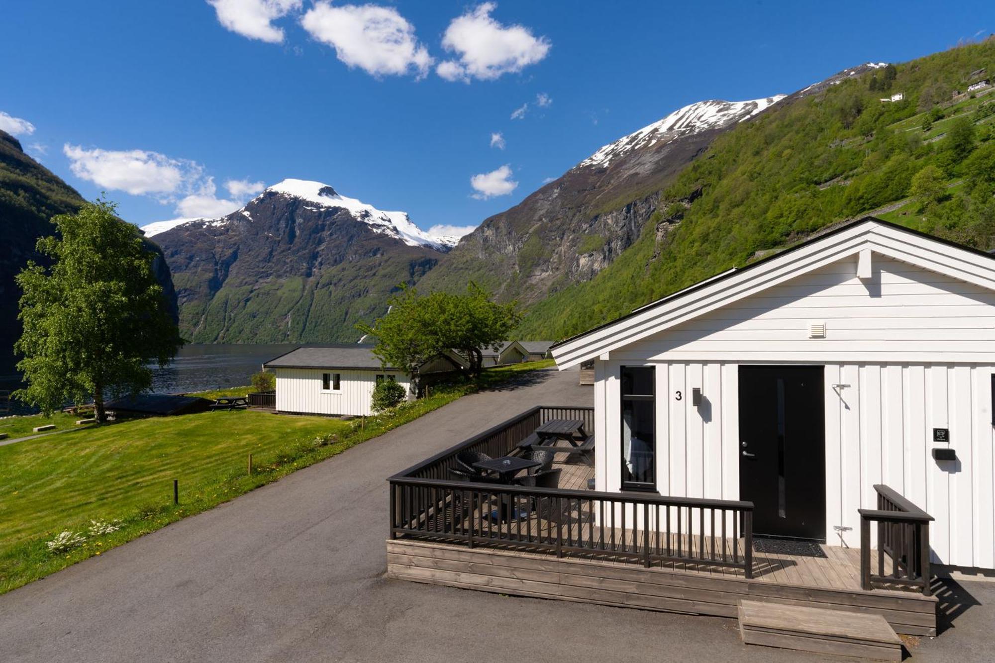 ホテル Geirangerfjorden Feriesenter エクステリア 写真